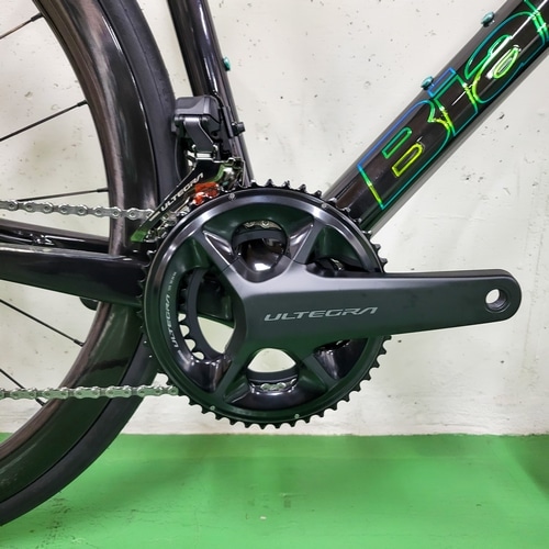 BIANCHI ( �r�A���L ) ���[�h�o�C�N SPECIALISSIMA DISC ULTEGRA DI2 ( �X�y�V�����b�V�} �f�B�X�N �A���e�O�� Di2 ) �I���W�i�������� �u���b�N �J�[�{�� UD / �}�[���C�h�X�P�[�� 53 (�g���ڈ�170cm�O��)