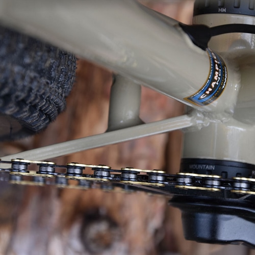 mon マウンテンバイクフレームと付属品 SANTA CRUZのフレームを見に来店しませんか？ | 東大和で自転車をお