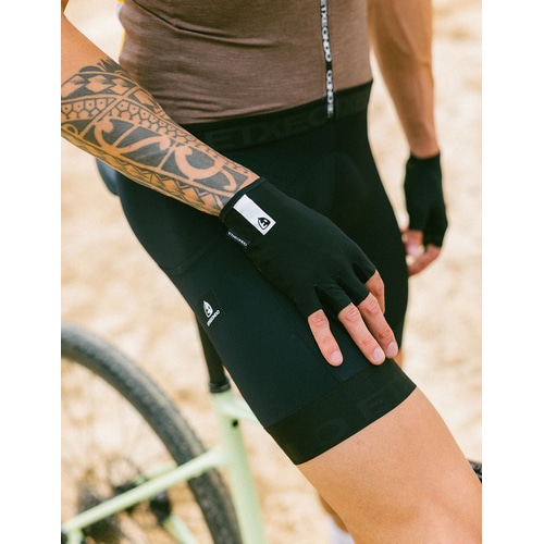 ETXE-ONDO ( �G�`�F�I���h ) �r�u�V���[�c EXO CARGO BIB-SHORT ( �G�N�\ �J�[�S �r�u�V���[�c ) �u���b�N S