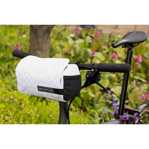 BROMPTON ( �u�����v�g�� ) �t�����g�o�b�O/�n���h���o�b�O BAR BAG ( �o�[�o�b�O ) �z���C�g 4L