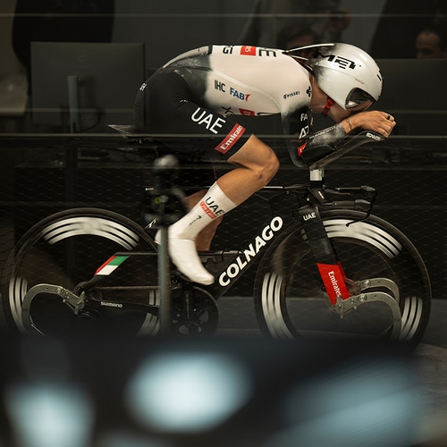 MET ( ���b�g ) �X�|�[�c�w�����b�g DRONE WIDE BODY2 ( �h���[�� ���C�h �{�f�B2 ) �z���C�g���^���b�N�O���b�V�[ M ( 56-58cm )