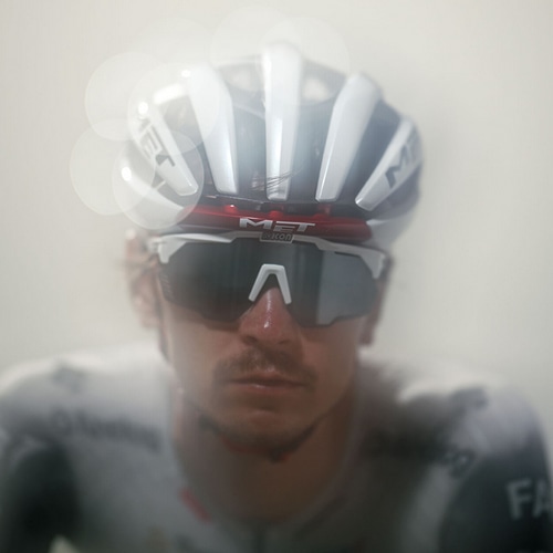 MET ( bg ) X|[cwbg TRENTA 3K CARBON ( g^ 3K J[{ ) zCgObV[ L ( 58-61cm )