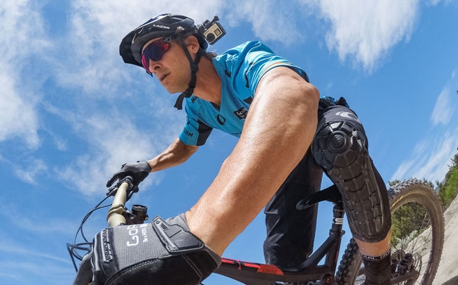 Gopro ゴープロ ヘルメットフロント サイドマウント 自転車 パーツ通販 ワイズロードオンライン