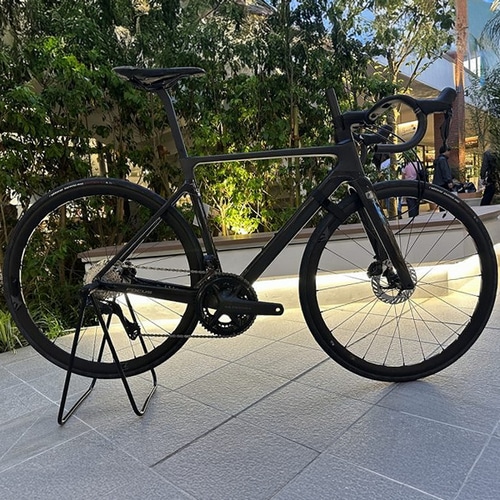 FOCUS ( フォーカス ) ロードバイク IZALCO MAX9 ( イザルコ マックス9 ) Ultegra Di2 + RACING400 DB 越谷アウトレット特価 マット カーボンブラック 52S (身長目安170cm前後)