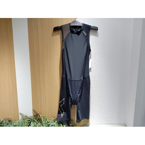 2XU ( ツータイムズユー ) ライト スピード スリーブ トライスーツ )M 2XU ( ツータイムズユー ) トライスーツ LIGHT SPEED REAR ZIP TRISUIT