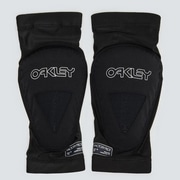 OAKLEY ( �I�[�N���[ ) �v���e�N�^�[ ALL MOUNTAIN RZ-LABS ELBOW GUARD ( �I�[���}�E���e�� RZ���{ �G���{�[�K�[�h ) �u���b�N�A�E�g M/L