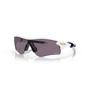 OAKLEY ( �I�[�N���[ ) �T���O���X RADARLOCK PATH ( ASIA FIT ) ( ���[�_�[���b�N�p�X �A�W�A�t�B�b�g ) �o�t�@���[�Y �z���C�g / �v���Y���O���[