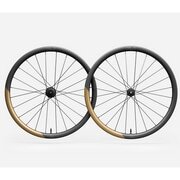 【未使用品】OQUO ホイール　RP35LTD&タイヤ、ディスクローター付セット 未使用品】OQUO ホイール RP35LTD&タイヤ、ディスクローター付セット