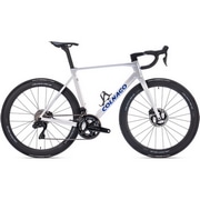 COLNAGO】前作よりさらに軽く今年のTDFチャンピオンバイクの超軽量