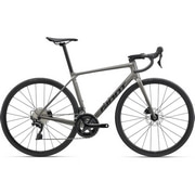 GIANT ( �W���C�A���g ) ���[�h�o�C�N TCR ADVANCED 3 ( TCR �A�h�o���X�h 3 ) ���^�� XS ( �g���ڈ�165cm�O�� )