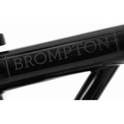 BROMPTON ( ブロンプトン ) ステッカー DECAL LOGO-BLK EDITION ( デカール ロゴブラック エディション )  グロスブラック | 自転車・パーツ・ウェア通販 | ワイズロードオンライン