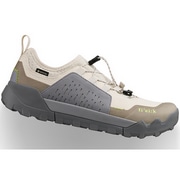 fi'zi:k ( �t�B�W�[�N ) �V���[�Y ERGOLACE 2 GTX FLAT ( �G���S���[�X 2 GTX �t���b�g ) �f�U�[�g�O���[ 39.0 ( 25.0cm )