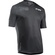 NORTH WAVE ( �m�[�X�E�F�[�u ) �����W���[�W EDGE 2 JERSEY SHORT SLEEVE ( �G�b�W 2 �����O�X���[�u�W���[�W ) �u���b�N/�T���h L