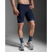 2XU ( �c�[�^�C���Y���[ ) �g���C�A�X�����E�F�A CORE TRI 8INCH SHORT ( �R�A �g���C 8�C���` �V���[�c ) MDN/WHT M