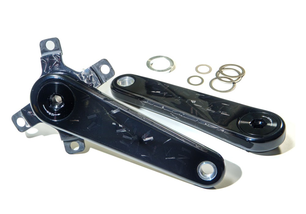 �J�[�{���X�p�C�_�[�d�l