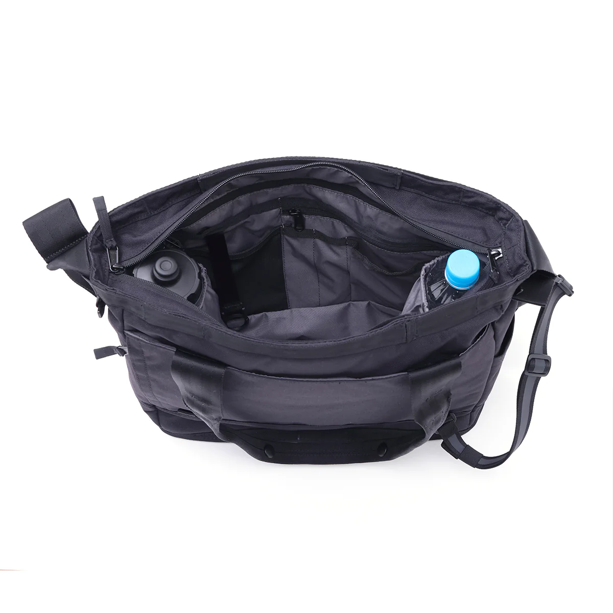 CHROME ( クローム ) ショルダーバッグ他（ダッフル、ブリーフケース