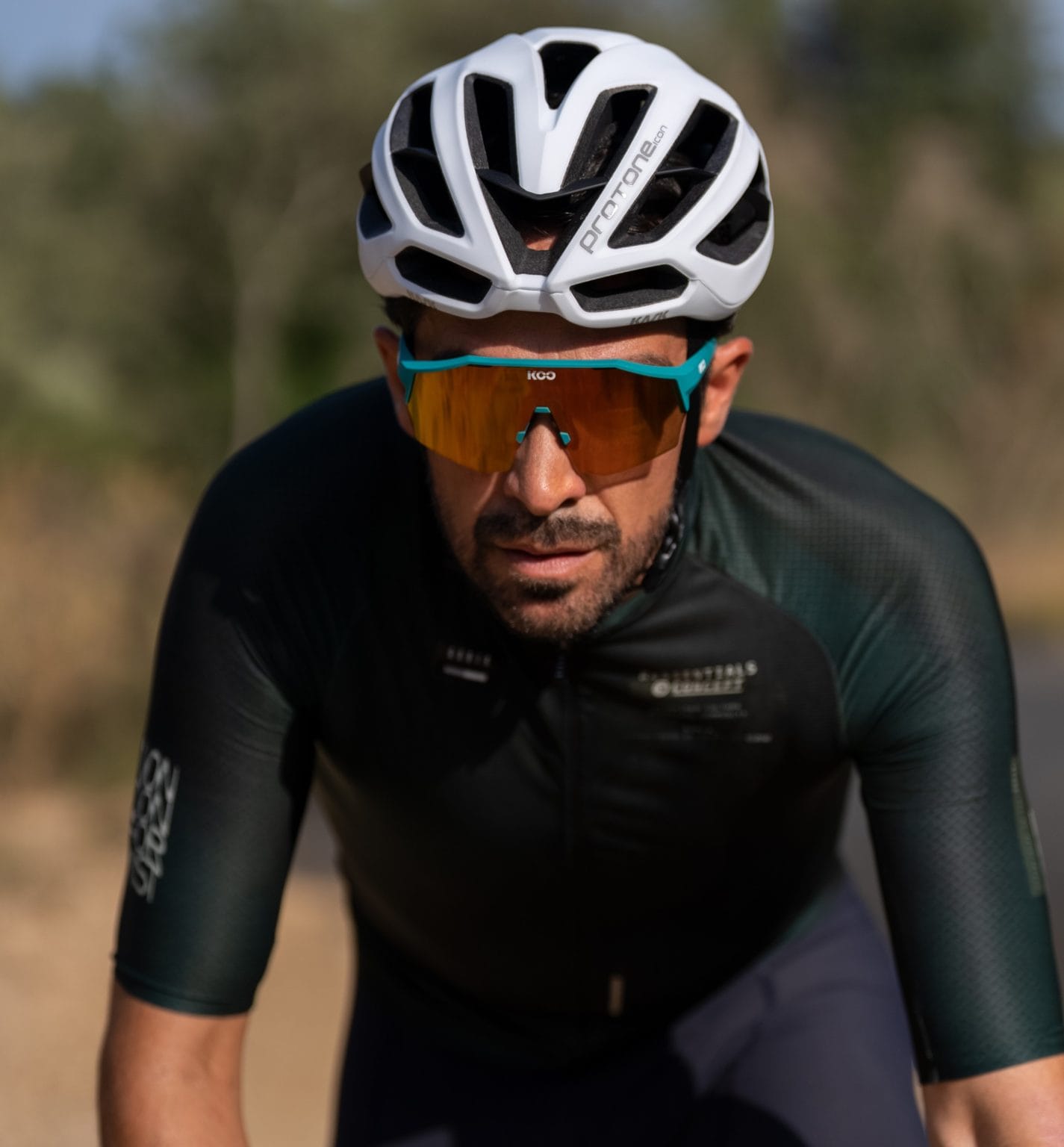 KOO ALIBI サングラスGREY MATT/TURQUOISE 試着のみ KOO Alibi Sunglasses - Large | Grey Matt | Turquoise Mirror