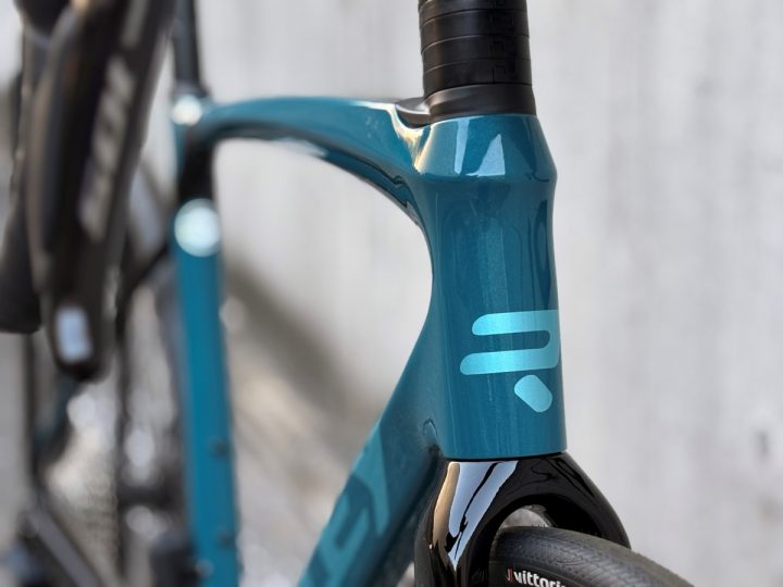 FORZA CIRRUS PRO ROAD INTEGRATED COCKPIT