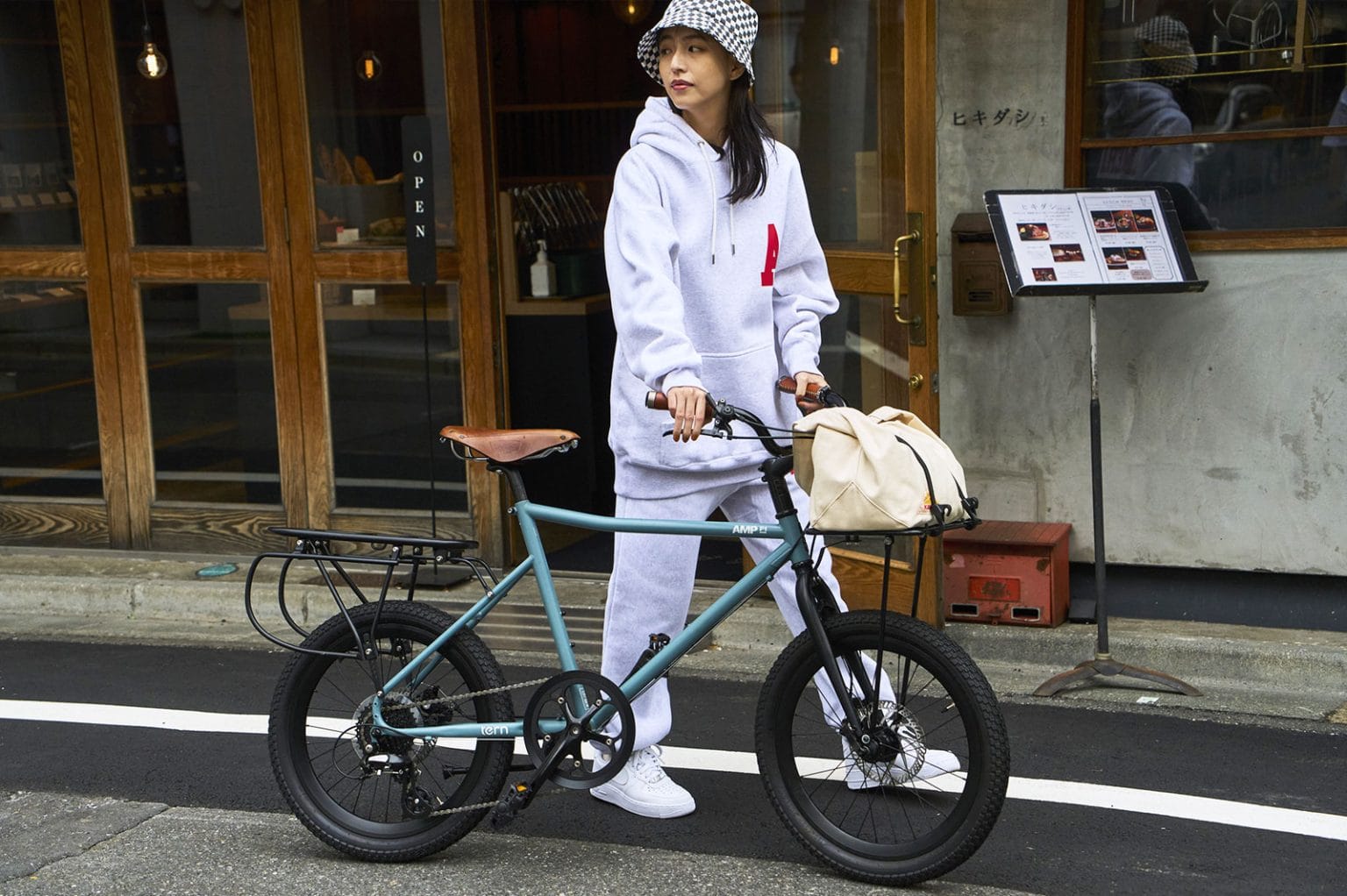 235＊■TERN　ターン　ミニベロ　AMP F1　アンプ　460　ストリート 235＊□TERN ターン ミニベロ AMP F1 アンプ 460 ストリート AMP